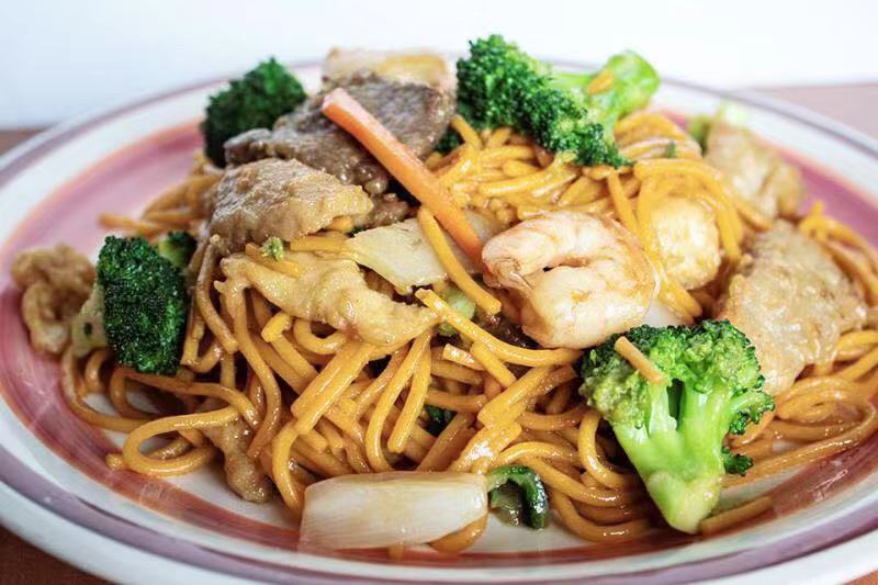 Combo Lo Mein